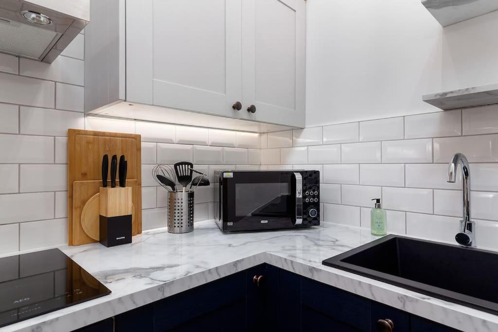 The Stylish 3-Bedroom Maisonette Retreat Стерлінг Екстер'єр фото