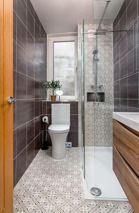 The Stylish 3-Bedroom Maisonette Retreat Стерлінг Екстер'єр фото